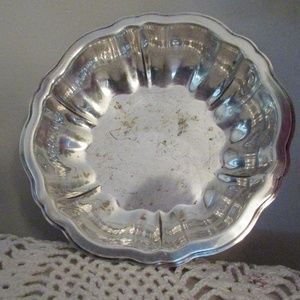 Oneida LTD silver plate Candy Dish